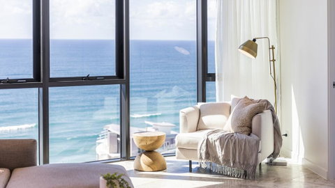 Vue Broadbeach - Accommodation Batemans Bay 1