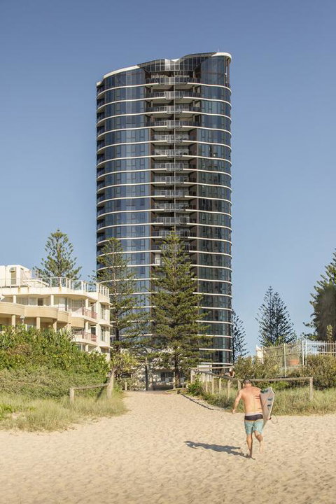 Vue Broadbeach - Accommodation Batemans Bay 3