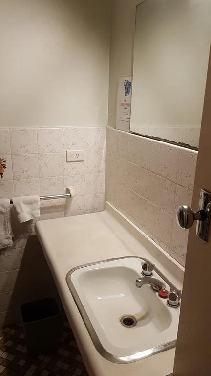 Watagan Forest Motel - Caltex Brunkerville - Accommodation Batemans Bay 3