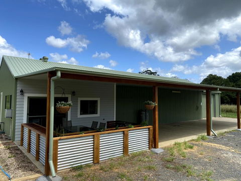 Waterfall Unit Farm Stay - Accommodation Batemans Bay 0