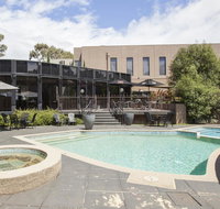 Dingley Hotel - Accommodation Batemans Bay