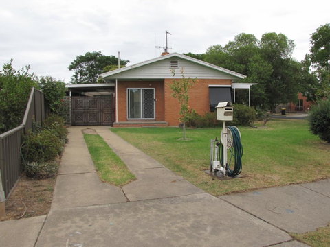 Clarke Street - Accommodation Batemans Bay 16