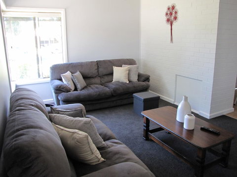 Clarke Street - Accommodation Batemans Bay 0