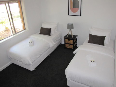 Clarke Street - Accommodation Batemans Bay 8