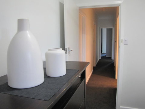 Clarke Street - Accommodation Batemans Bay 10