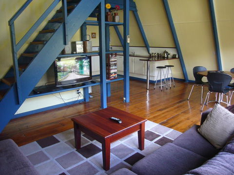 The A-Frame - Accommodation Batemans Bay 8