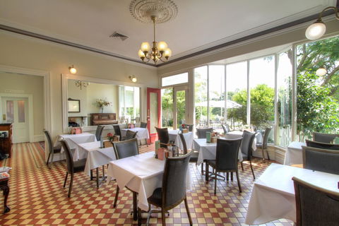 The Riversleigh - Accommodation Batemans Bay 5