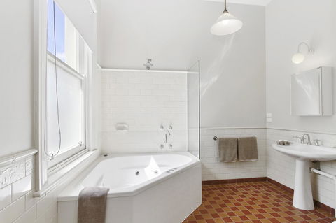 The Riversleigh - Accommodation Batemans Bay 19