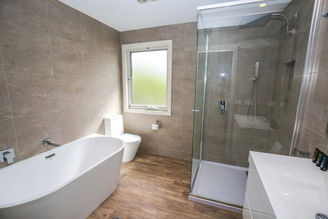 Amber Mist Villa Two - Accommodation Batemans Bay 3