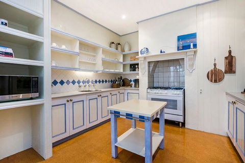 Edge17 Port Fairy Wharf - Accommodation Batemans Bay 4