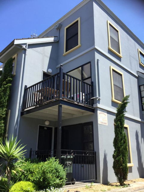 At The Beach Apartments - Accommodation Batemans Bay 0