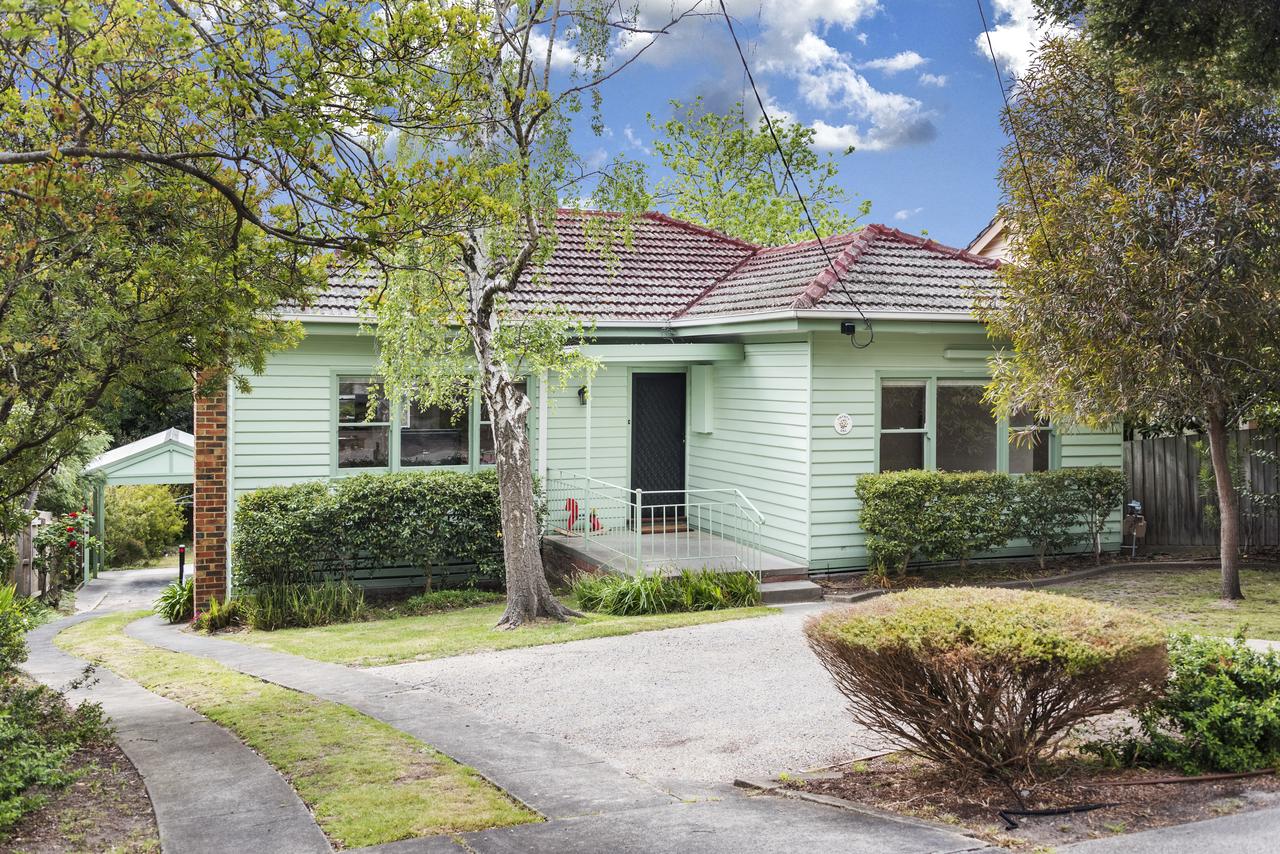 Laburnum VIC Accommodation Batemans Bay