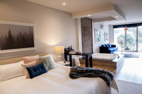 Polperro Villas - Accommodation Batemans Bay 5