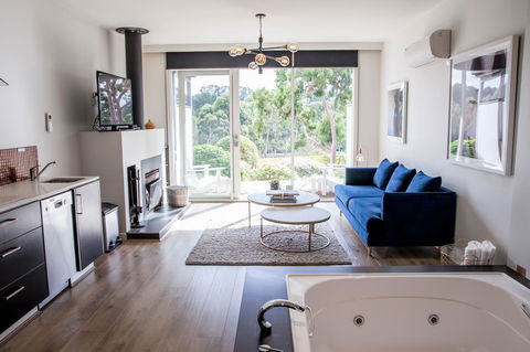 Polperro Villas - Accommodation Batemans Bay 4