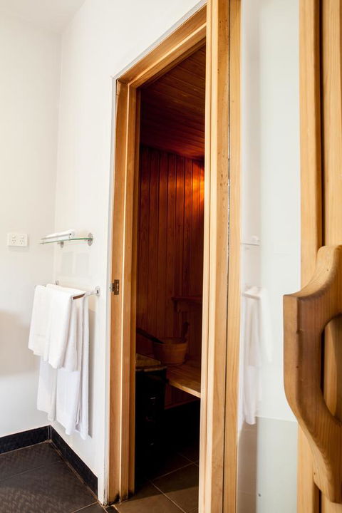 Polperro Villas - Accommodation Batemans Bay 2