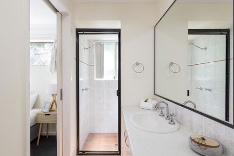 Rainbow Getaway Holiday Apartments - Accommodation Batemans Bay 8