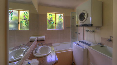 Rainbow Getaway Holiday Apartments - Accommodation Batemans Bay 29