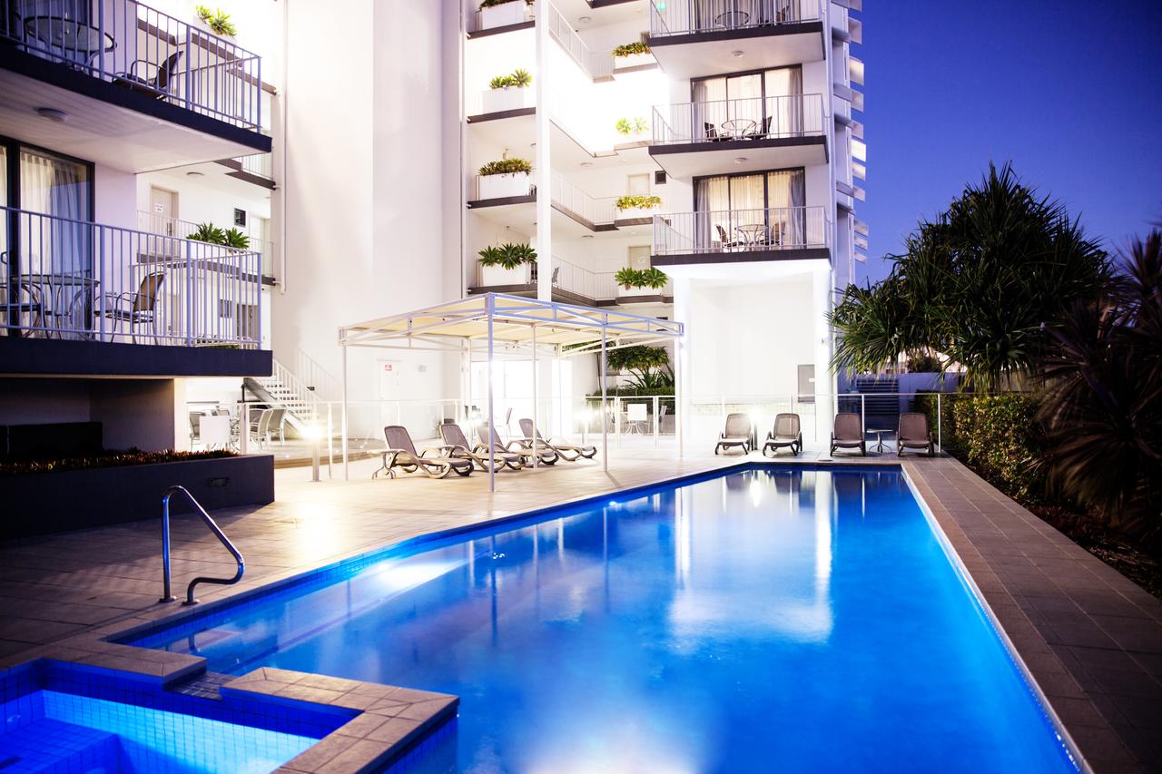 Caloundra QLD Accommodation Batemans Bay
