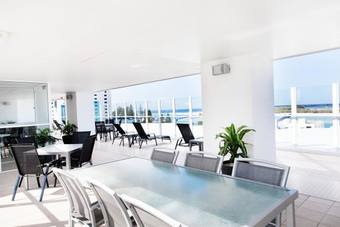 Ocean Views Resort Caloundra - Accommodation Batemans Bay 10