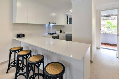 Frangipani 104 - Hamilton Island - Accommodation Batemans Bay 7