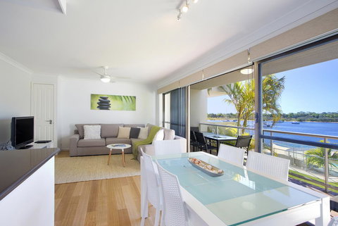 Noosa Shores Resort - Accommodation Batemans Bay 6