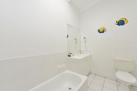 Seascape Holidays At Beachfront Terraces - Accommodation Batemans Bay 8