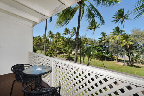 Seascape Holidays At Beachfront Terraces - Accommodation Batemans Bay 25