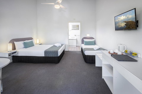The Beach Motel Hervey Bay - Accommodation Batemans Bay 12