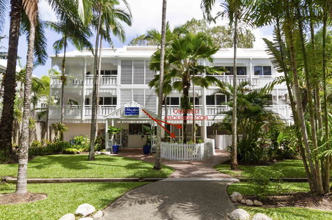 The White House Port Douglas - Accommodation Batemans Bay 1