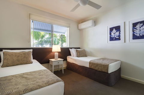 The White House Port Douglas - Accommodation Batemans Bay 37