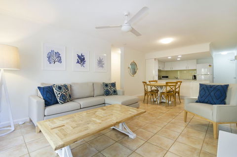 The White House Port Douglas - Accommodation Batemans Bay 28