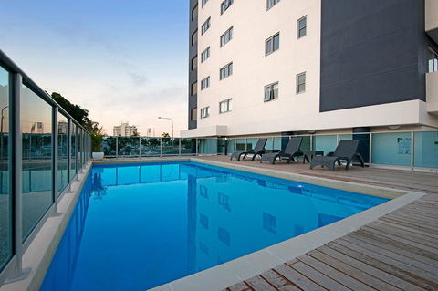 Allure Hotel & Apartments - Accommodation Batemans Bay 2