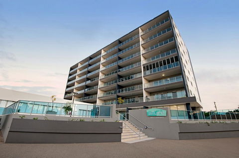 Allure Hotel & Apartments - Accommodation Batemans Bay 0