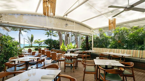 Palm Cove Paradise - Couples Spa Beach Getaway - Accommodation Batemans Bay 23