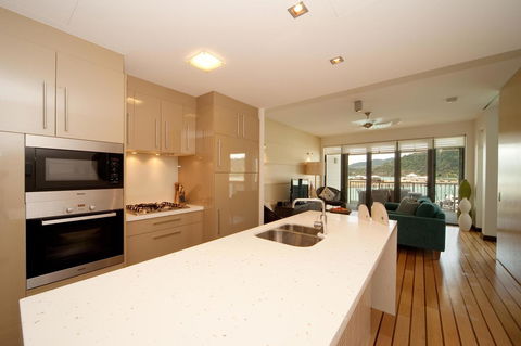The Boathouse Apartments - Accommodation Batemans Bay 11