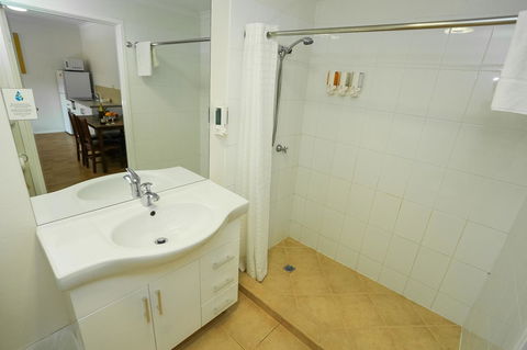 Port Douglas Motel - Accommodation Batemans Bay 6
