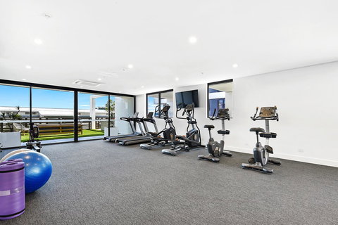 Qube Broadbeach - Accommodation Batemans Bay 35