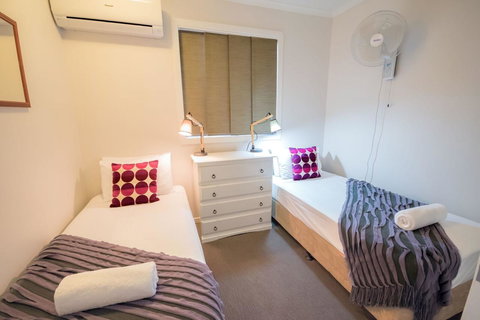 Airlie Apartments - Accommodation Batemans Bay 13
