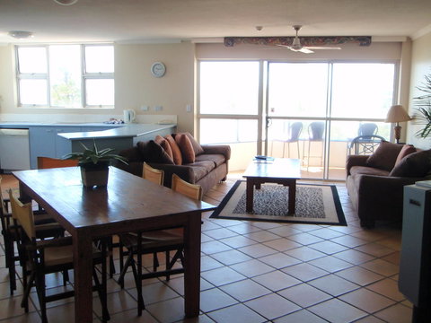 Grosvenor Beachfront Apartments Surfers Paradise - Accommodation Batemans Bay 22