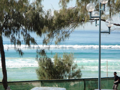 Grosvenor Beachfront Apartments Surfers Paradise - Accommodation Batemans Bay 11