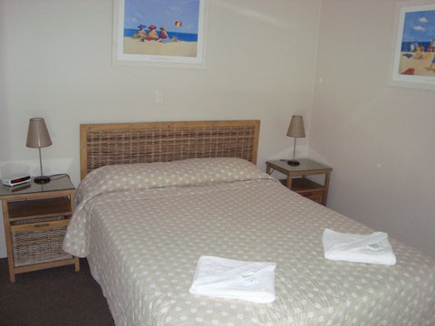 Grosvenor Beachfront Apartments Surfers Paradise - Accommodation Batemans Bay 13