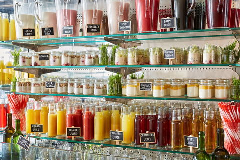 QT Gold Coast - Accommodation Batemans Bay 14