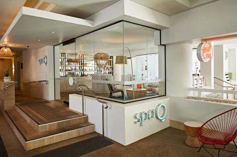 QT Gold Coast - Accommodation Batemans Bay 17