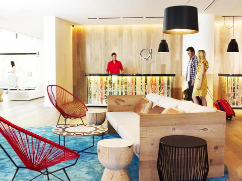 QT Gold Coast - Accommodation Batemans Bay 42