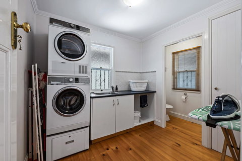 Frangipani House - Accommodation Batemans Bay 21