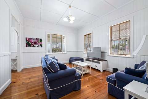 Frangipani House - Accommodation Batemans Bay 3