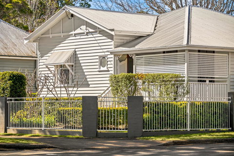 Frangipani House - Accommodation Batemans Bay 26