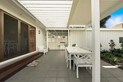 Frangipani House - Accommodation Batemans Bay 30