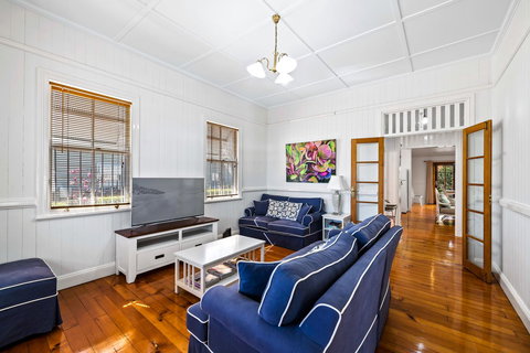 Frangipani House - Accommodation Batemans Bay 4