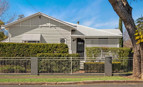 Frangipani House - Accommodation Batemans Bay 29